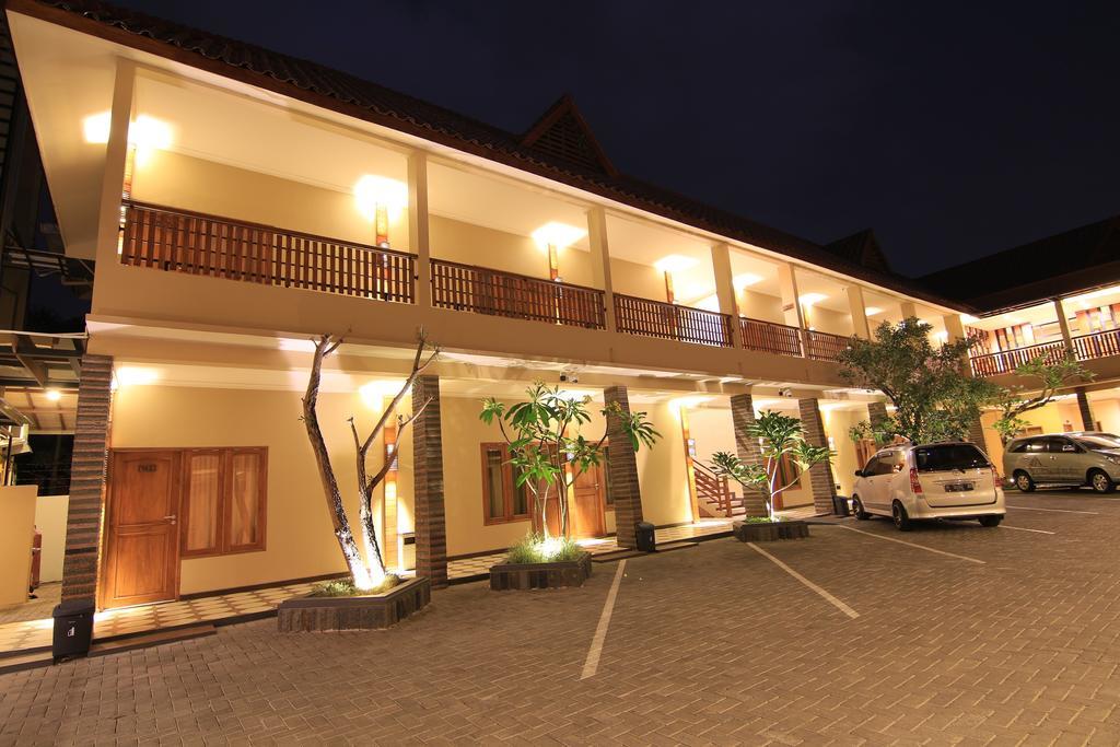 Syailendra Hotel Syariah Jepara Kültér fotó