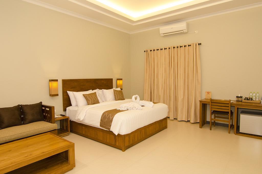 Syailendra Hotel Syariah Jepara Kültér fotó